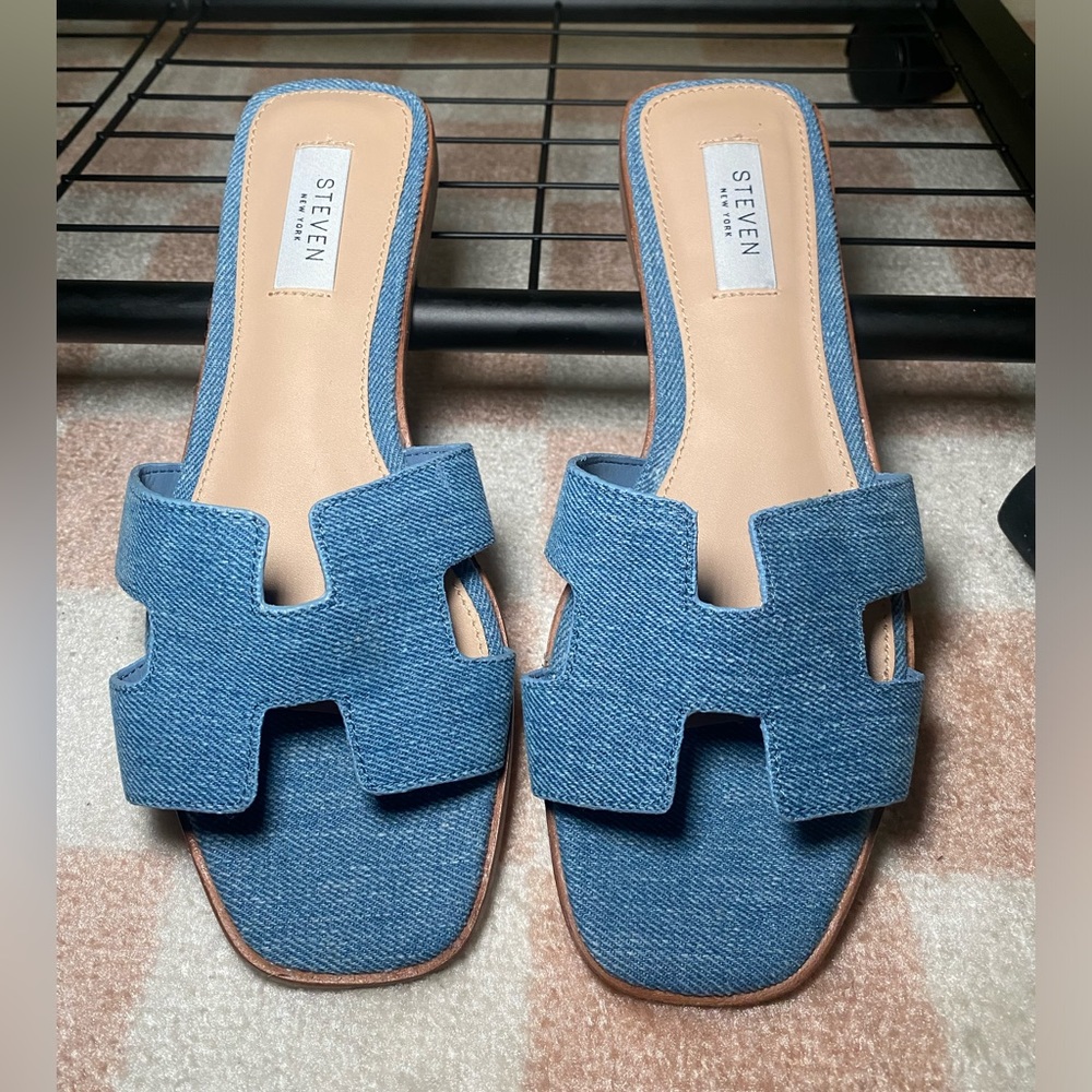 Denim flat sandals by Steven by Steve Madden.